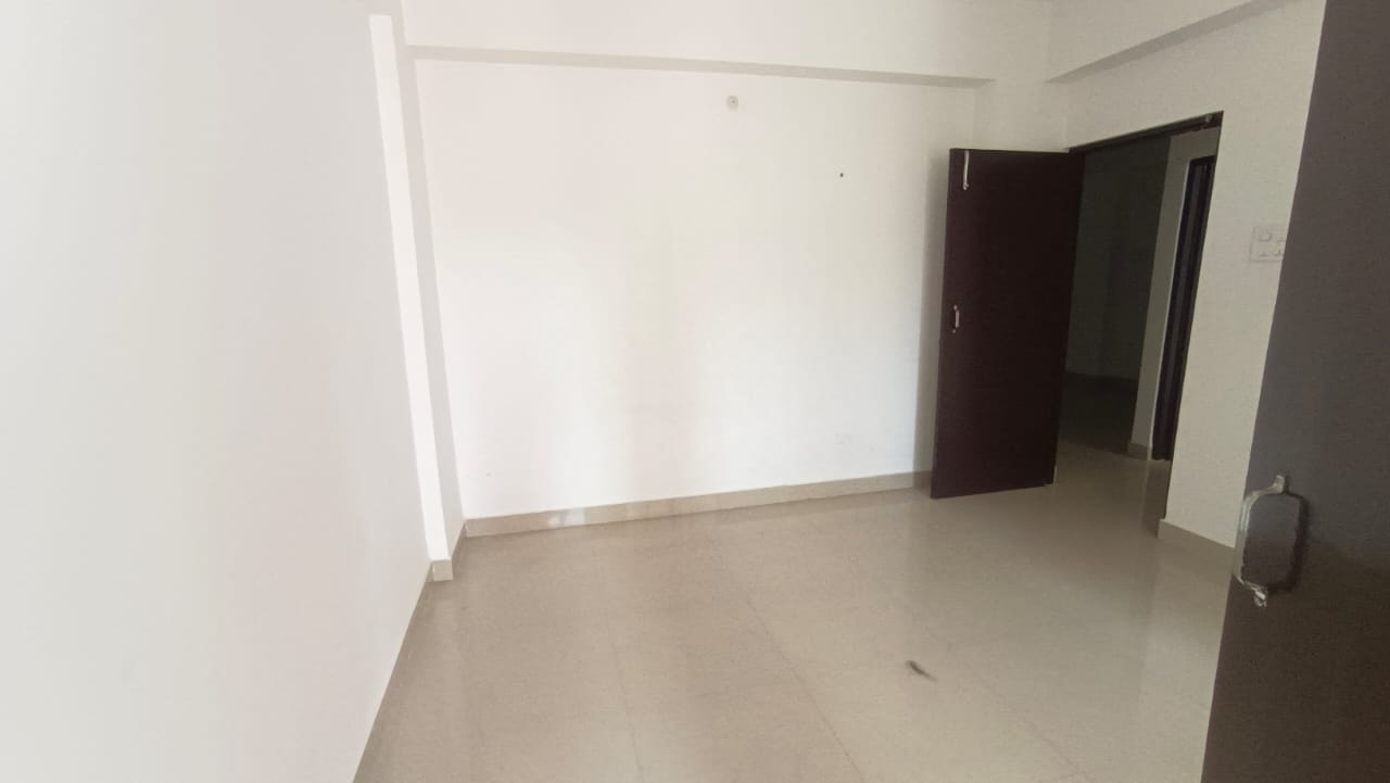 Unfurnished 3bhk in Sijubari, Hatigaon, Guwahati, Assam, India for Rent